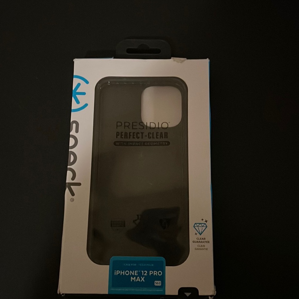 Speck iPhone 12 Pro Max case